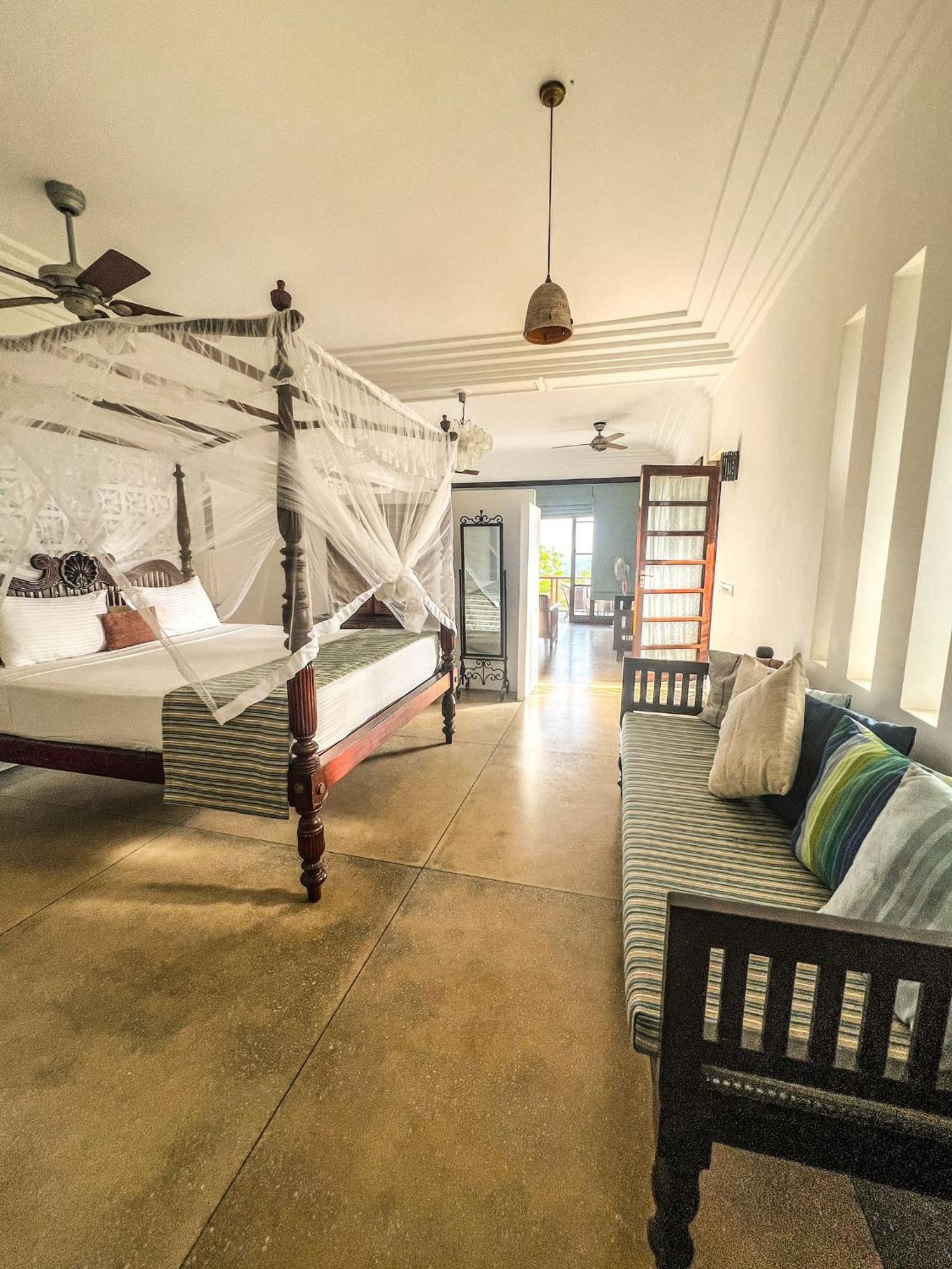 ลิตเติล แทมาริน Hotel แทนกาลเล ภายนอก รูปภาพ